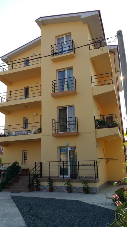 Vila Orient 2 เอโฟริเอนอร์ด ภายนอก รูปภาพ