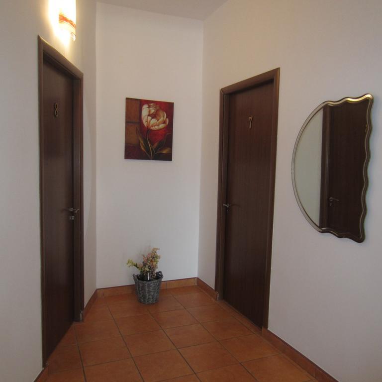 Vila Orient 2 เอโฟริเอนอร์ด ภายนอก รูปภาพ