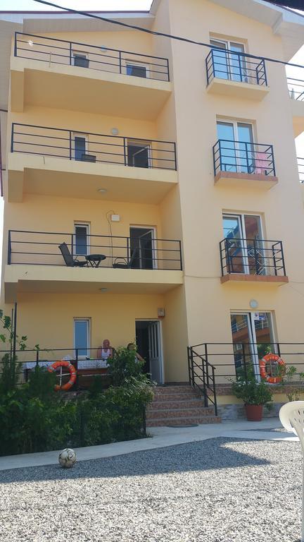 Vila Orient 2 เอโฟริเอนอร์ด ภายนอก รูปภาพ