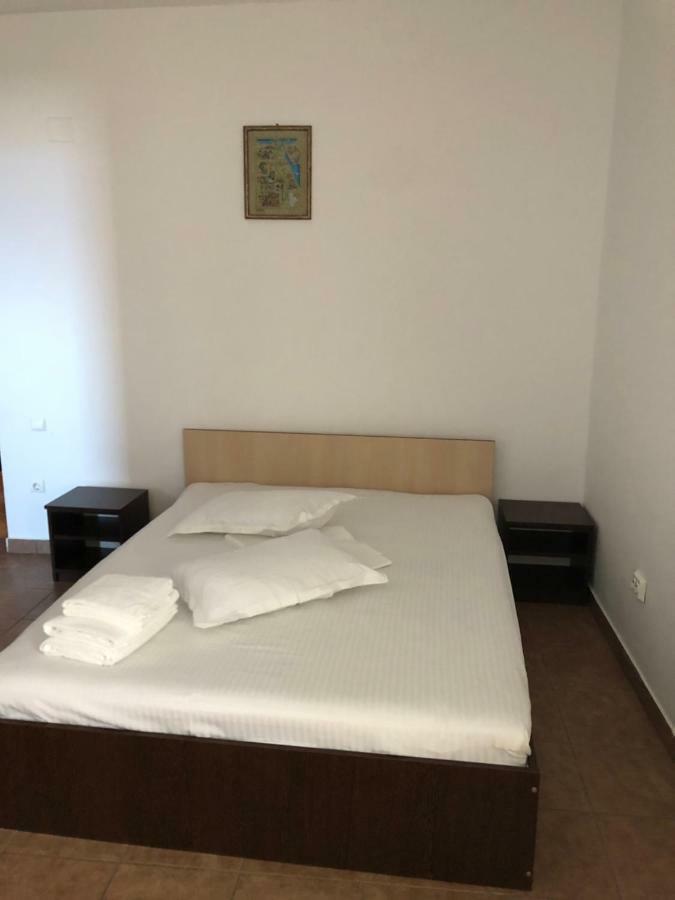 Vila Orient 2 เอโฟริเอนอร์ด ภายนอก รูปภาพ